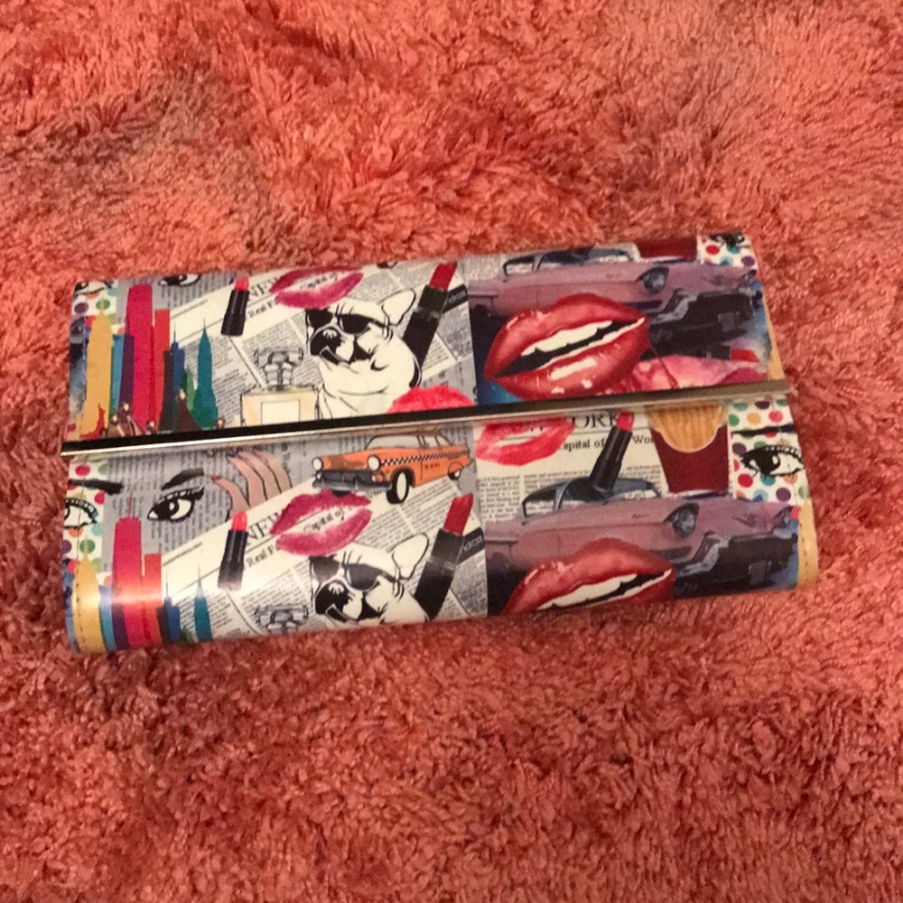 Collage City Life Clutch